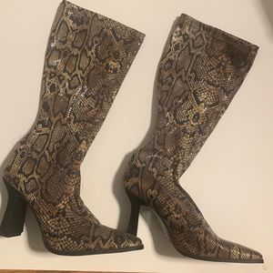 Ladies Leather 2 inch high heels